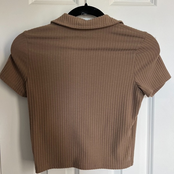Hollister Brown Collar Baby Tee - Picture 2 of 3
